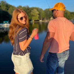 Meet your Posher, Danielle